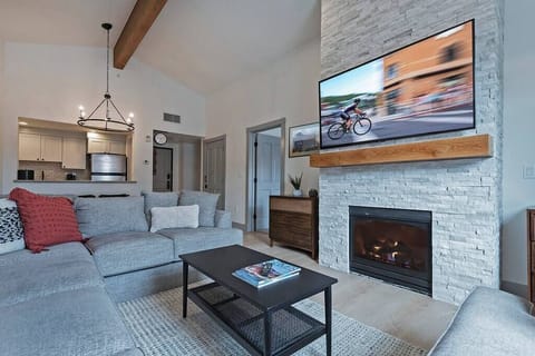 47f06f49 dbe6 415a 8aa6 d8b954d561b4