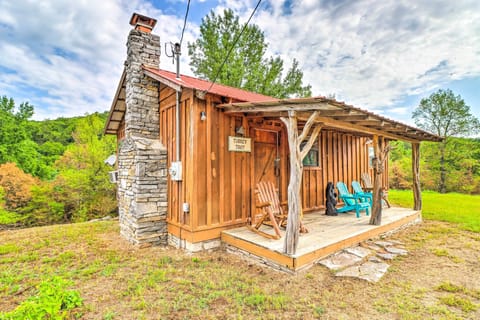 Mountain View Vacation Rental | Studio | 1BA | 1 Step Required for Access