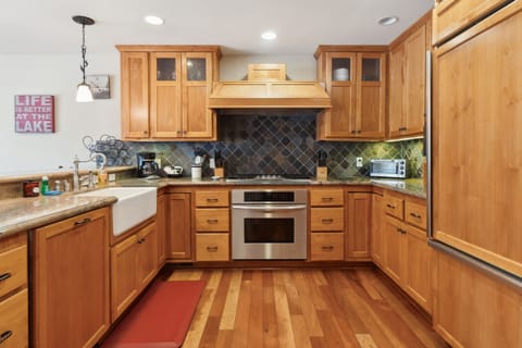 Indoors, Hardwood, Kitchen, Sink, Floor