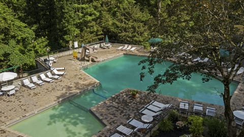 Chalet Village Clubs are close to For the Good Times, 1 is within distance