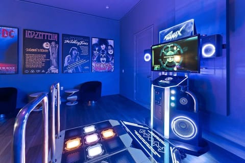 Rock n' Roll Music Room