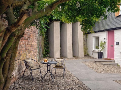 Outdoor area | Hope Cottage, Harris Cottage, Bonnie Cottage - Aberfeldy Cottages, Aberfeldy, near Pitlochry
