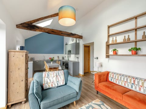 Open plan living space | Kinder - Higher Capstone Farm Cottages, Mellor, near Marple