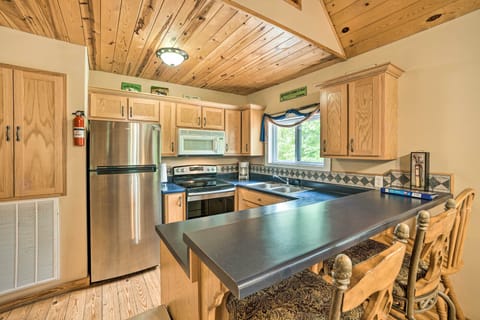 Kitchen | Drip Coffee Maker | Blender | Crockpot