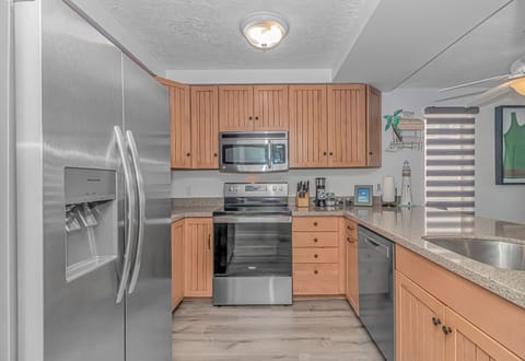 Kitchen with new Stainless appliances