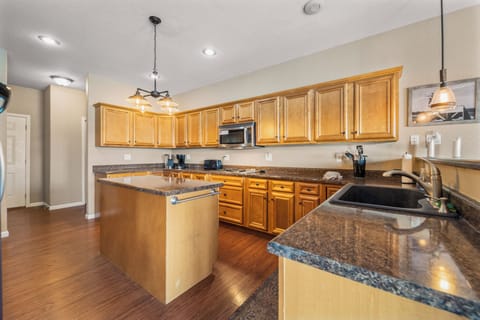 Kitchen | Cooking Basics | Coffee Maker | 1st Floor