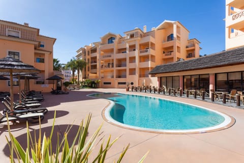 Pool and Bar area