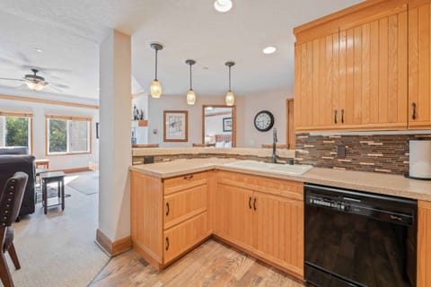 1659739471379-1415-5