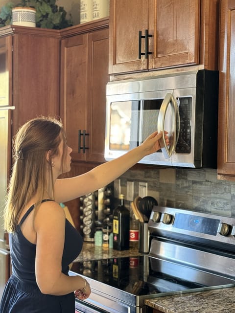 Luxury Farmhouse Style 4BR House Near River -RV-Entire House House in San Francisco Bay Area