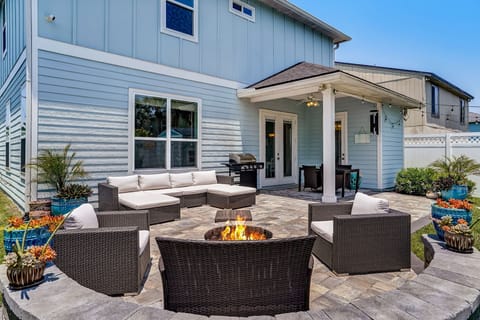 Back yard patio and fire pit