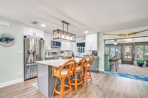 Kitchen | Drip & Pod Coffee Maker | Spices | Cooking Basics | High Chair