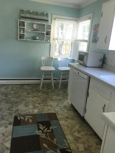 Victor Kitchen from DR Door