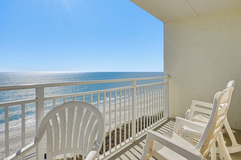 North Myrtle Beach Vacation Rental | 2BR | 2BA | Elevator Access | 696 Sq Ft