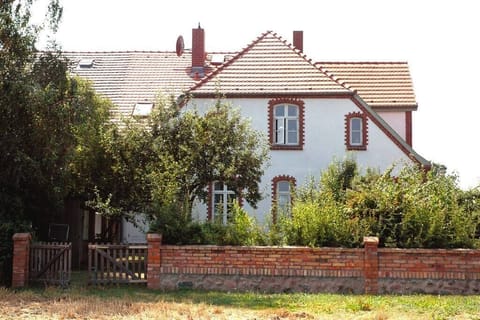 East view of the old Büdnerei