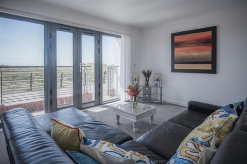 Maritime Quarter - 2 Bedroom Apartment - SA1 Beach Front (Fisherman's Way) (1801)