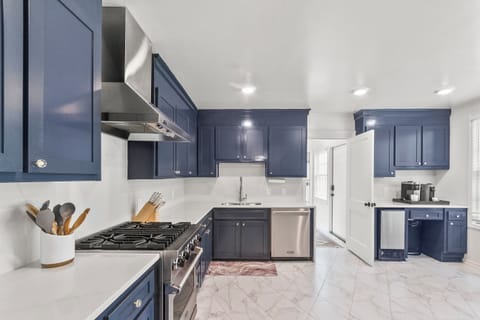 Kitchen with Viking Appliances