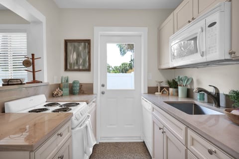 Ready Set...Lets EAT! All the essentials you need for any meal.