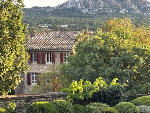 Maison des Musiciens, in the heart of the old village