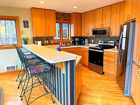 New stainless steel appliances are pleasure for the chef in your group!