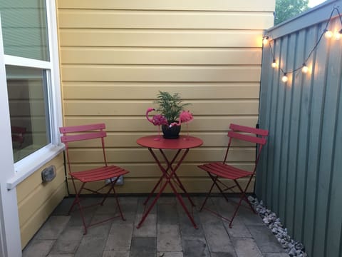 Private entrance & Patio