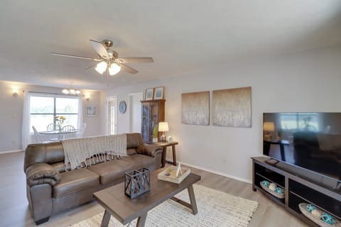 Mountain Home Vacation Rental | 2BR | 2BA | 1,500 Sq Ft | Step-Free Access