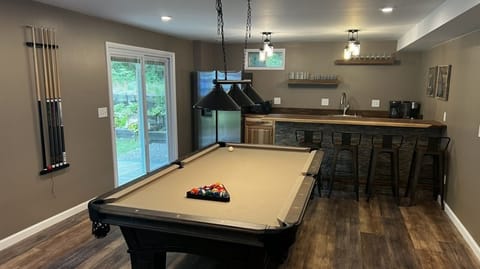 Bar and pool table 