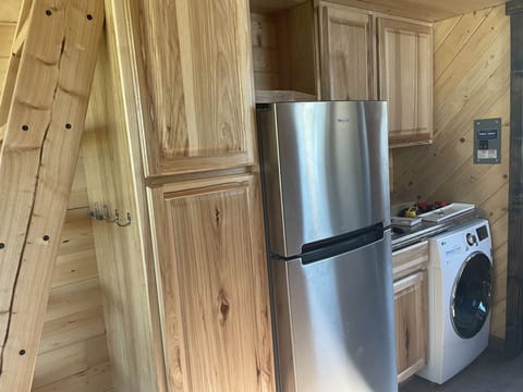 Washer/dryer combo and fridge