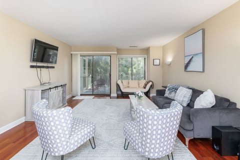 Open plan living with plenty of natural light and space.