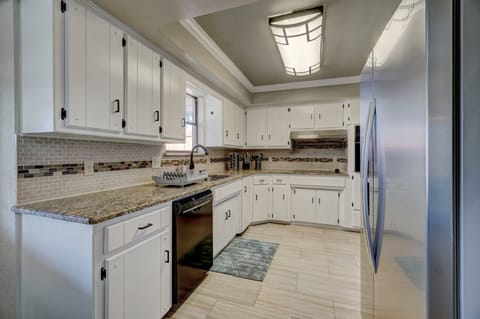 Plenty of space to make delicious meals.