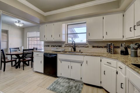 Bring out the inner chef in the fully equipped kitchen.