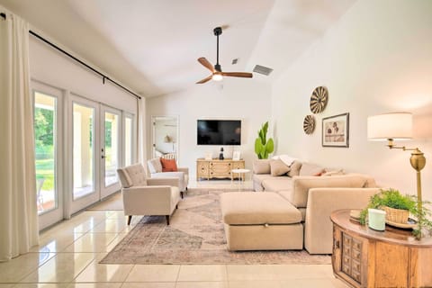 Dunnellon Vacation Rental | 3BR | 2BA | 1,936 Sq Ft | Step-Free Access