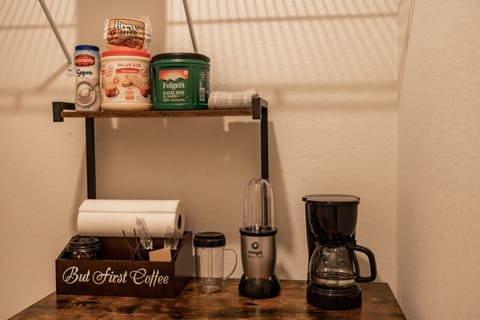 Private Studio Near Downtown/UCR/LLU/CBU/Hospitals/Shopping/YAAMAVA Casino/NOS Apartment in Riverside