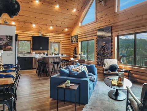 "The cabin was so pretty and the surroundings were beautiful!" -Sarahi, '23