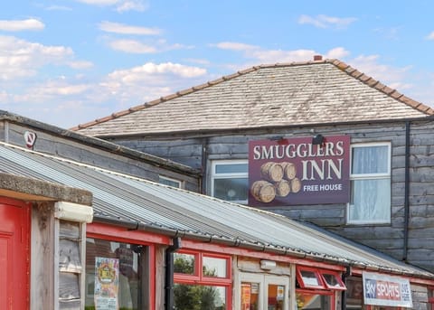 Merryfield and Sandfield, Chapel St Leonards