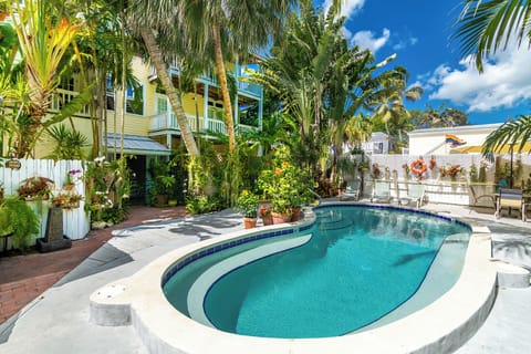 Bay's Hideaway