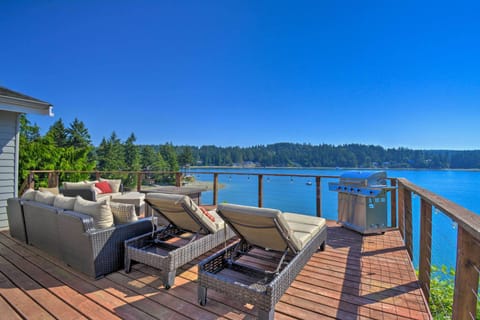 Gig Harbor Vacation Rental | 2BR | 2BA | Stairs Required | 1,300 Sq Ft