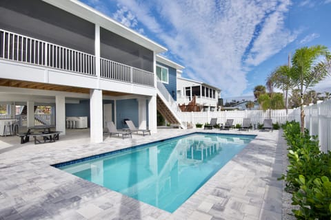 Enjoy the Outdoor Space/Pool