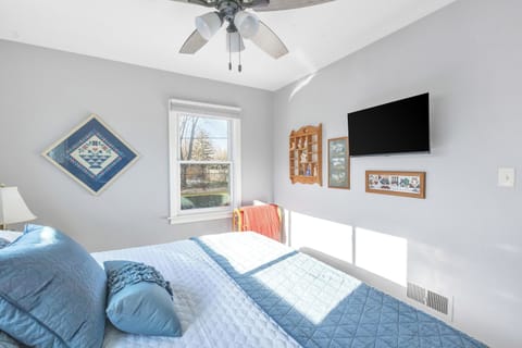 The Quilt room - king bedroom