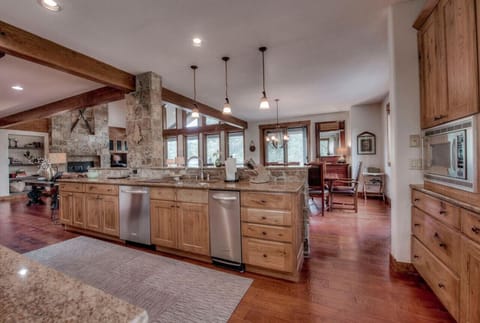 The kitchen is equipped with all the basics.