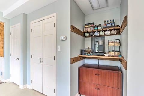 Full Coffee Bar | 1st Floor | Stairs Required | Organic Coffee, Tea & Snacks