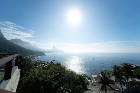 View(from property / room)