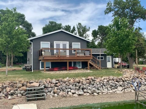 166400a5 9d00 4160 93f8 68762504c519