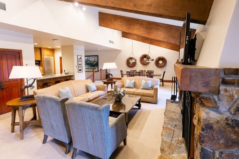 Living Room, Indoors, Room, Flooring, Building