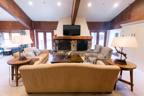 Couch, Furniture, Living Room, Room, Indoors