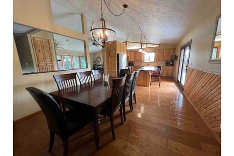 Main floor dining and kitchen area. 
