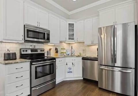 85fe1174 383c 4c20 8bc7 8cfca038ac05