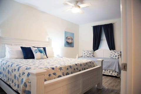 King bedroom with twin trundle bed.