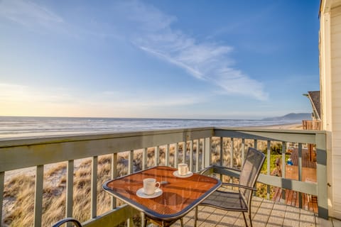 Balcony Seating with Table