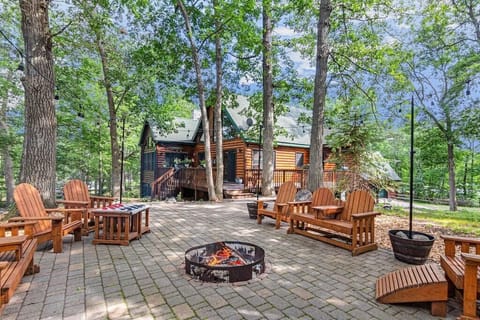 Generous seating around the fire pit
