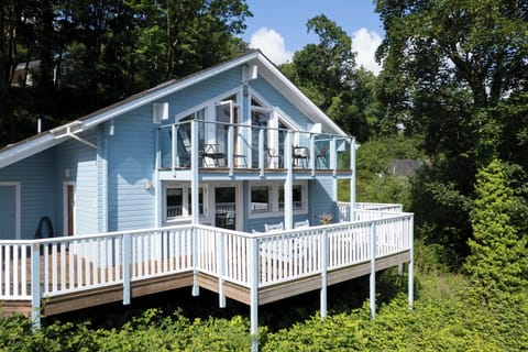Luxury Lodge with Hot Tub